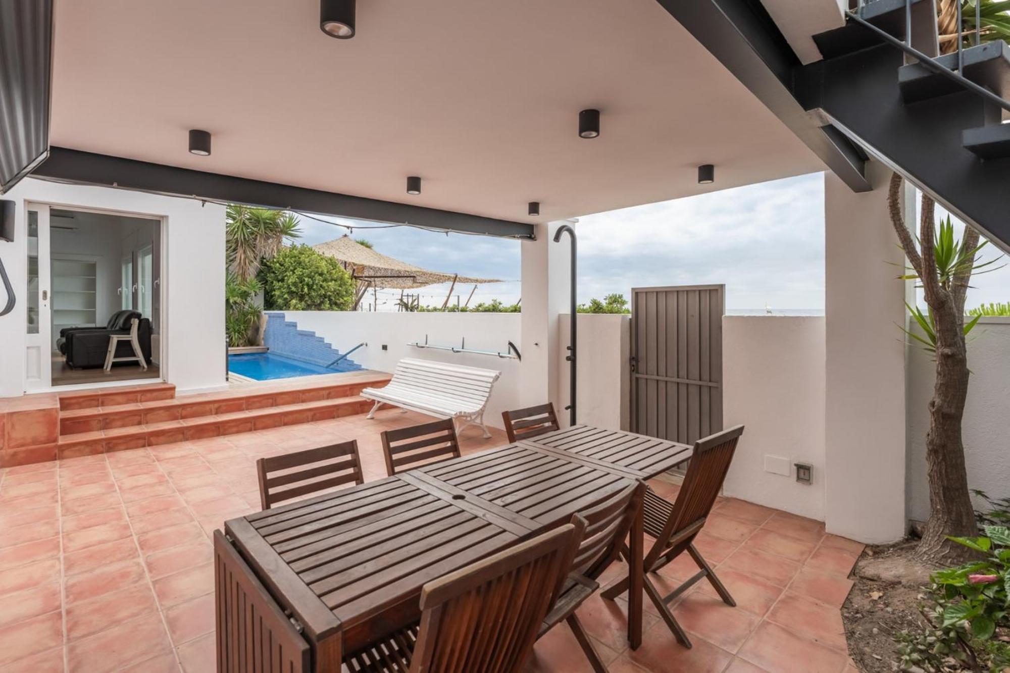 Beach Villa Cristina By Hhbcn Castelldefels Oda fotoğraf