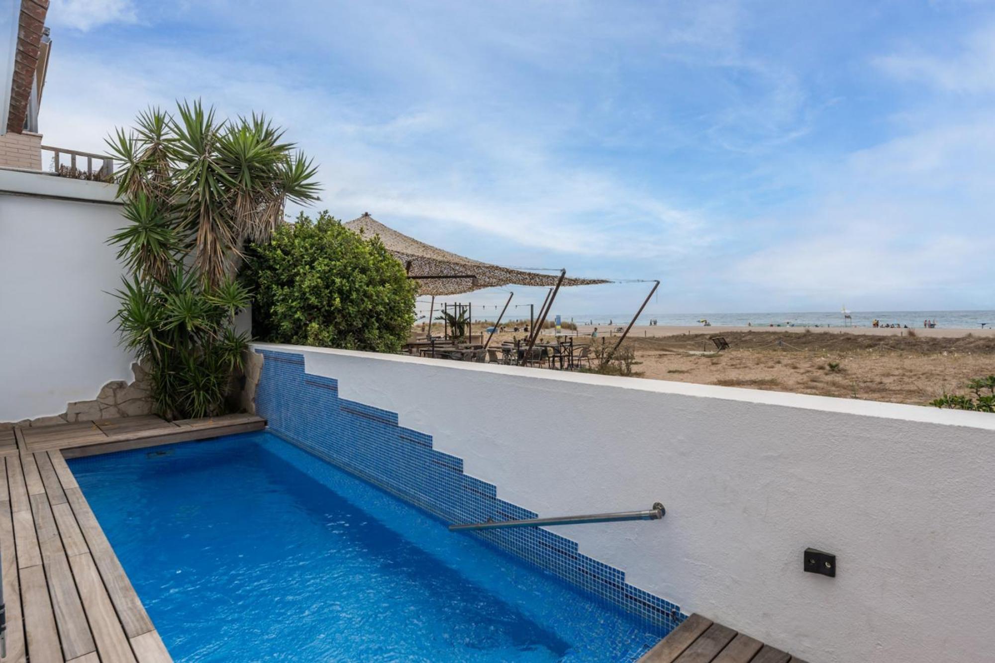 Beach Villa Cristina By Hhbcn Castelldefels Oda fotoğraf